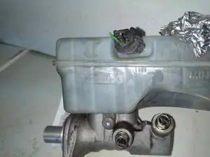 Foto de BOMBA FRENO RENAULT CLIO IV 1.5 dCi Diesel FAP (90 CV / 66 KW) referencia 1070529S01 foto 2