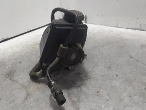 Foto de BOMBA DIRECCION PEUGEOT 206 1.6 16V CAT (109 CV / 80 KW) referencia 9637058480 foto 4