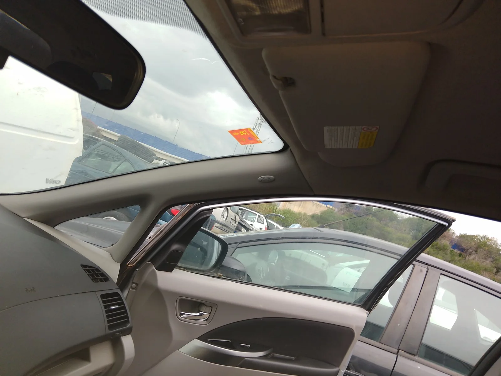 Foto de AIRBAG CORTINA DELANTERO DERECHO MITSUBISHI GRANDIS (NA0W) 2.0 DI-D CAT (136 CV / 100 KW)