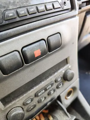 Foto de WARNING OPEL ZAFIRA A 2.0 DTI (101 CV / 74 KW)