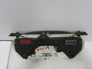 Foto de CUADRO INSTRUMENTOS NISSAN KUBISTAR (X76) 1.5 dCi Turbodiesel CAT (82 CV / 60 KW) referencia P820016654B foto 5
