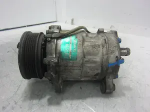 Foto de COMPRESOR AIRE ACONDICIONADO VOLKSWAGEN POLO III (6N1) referencia 6N0820803B foto 5
