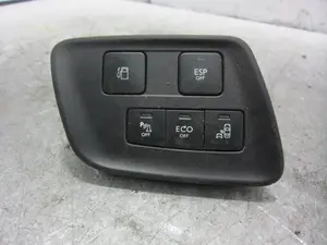Foto de MANDO MULTIFUNCION CITROEN C4 BERLINA 1.6 HDi FAP (112 CV / 82 KW) referencia 00048757
