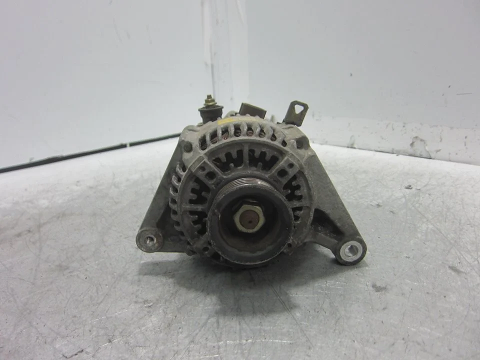 Foto de ALTERNADOR TOYOTA COROLLA (E12) referencia 2700022030