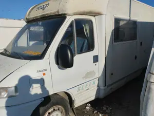 Foto de PUERTA DELANTERA IZQUIERDA FIAT DUCATO II CAMIÓN 2.8 JTD (146 CV / 107 KW) foto 2