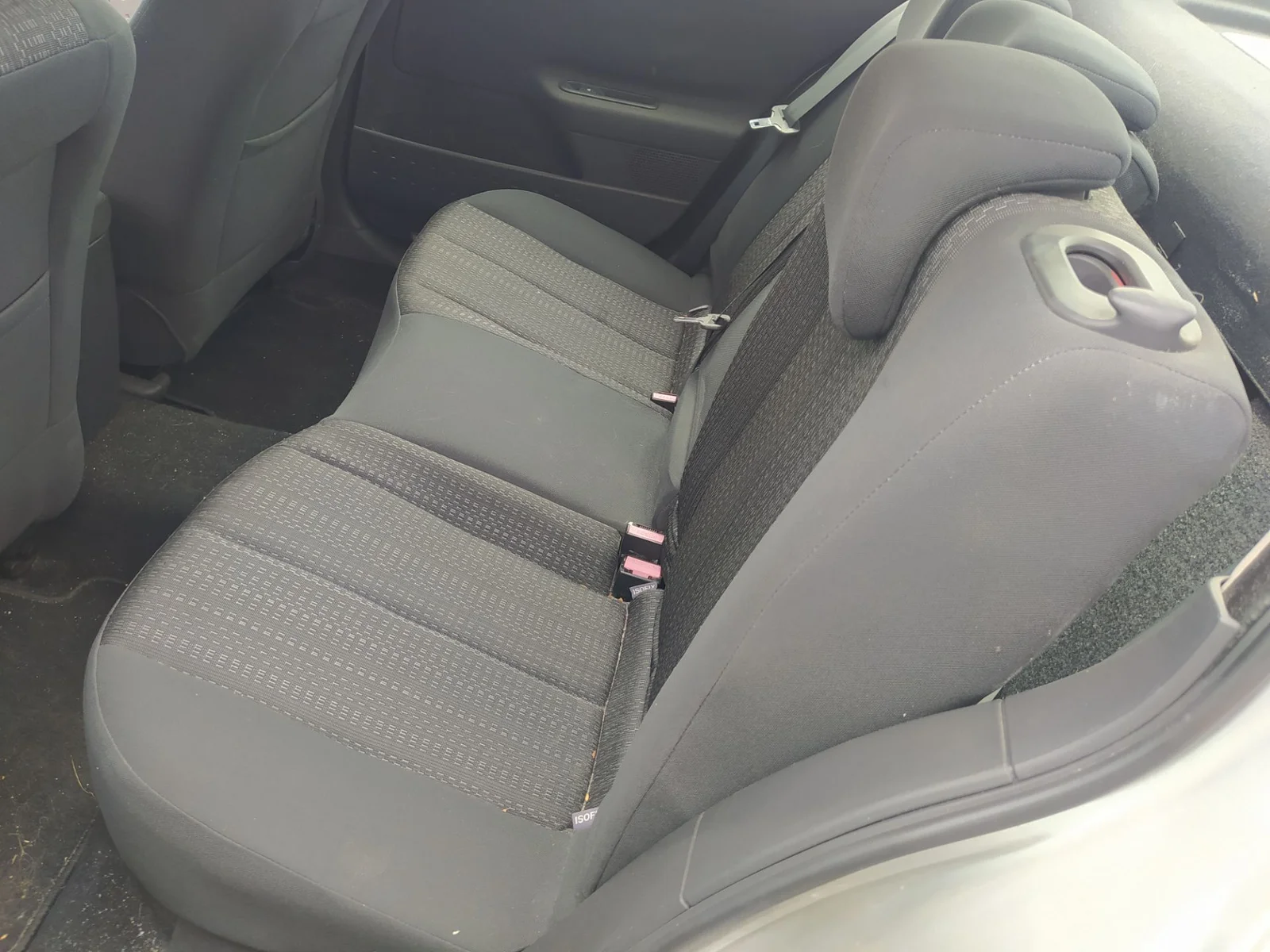 Foto de ASIENTOS TRASERO IZQUIERDO RENAULT MEGANE II CLASSIC BERLINA 1.6 16V (112 CV / 82 KW) referencia 7701056477