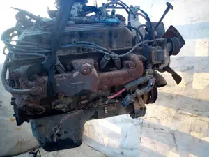 Foto de MOTOR COMPLETO CHRYSLER JEEP GR.CHEROKEE (ZJ)/(Z) 5.2 V8 CAT (211 CV / 155 KW) referencia ELF foto 4