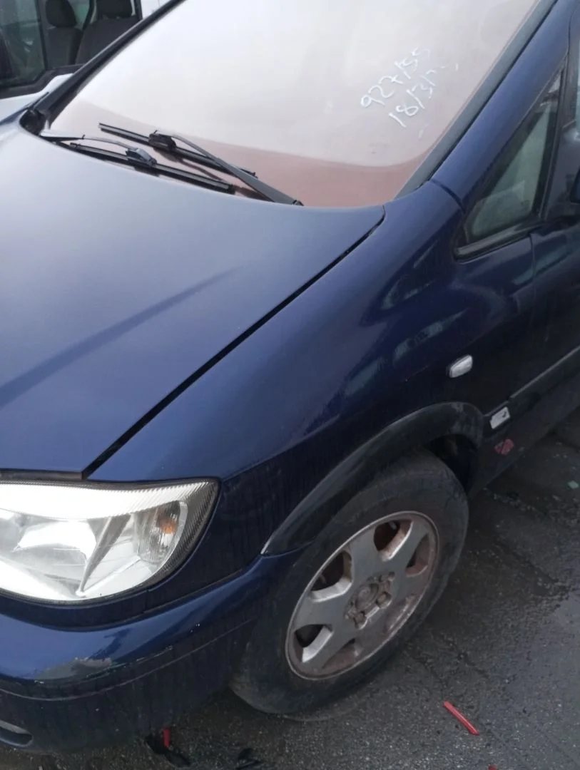 Foto de ALETA DELANTERA IZQUIERDA OPEL ZAFIRA A 2.0 DTI (101 CV / 74 KW)