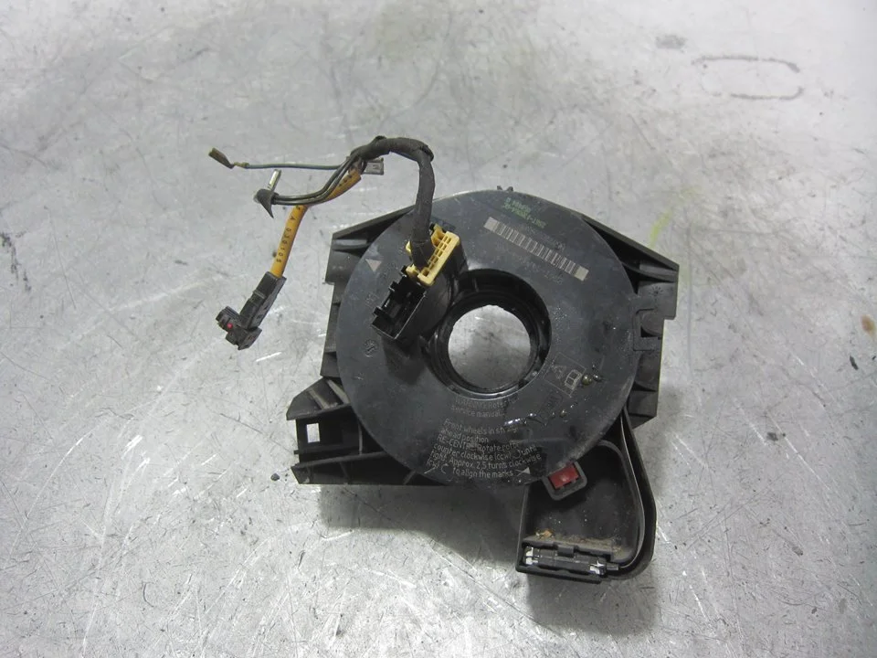 Foto de ANILLO AIRBAG FORD FIESTA (CBK) 1.4 TDCi CAT (68 CV / 50 KW) referencia 2S6T13N064AC