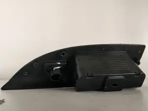 Foto de MANDO ELEVALUNAS TRASERO DERECHO FORD MONDEO BERLINA (CA2) 2.0 TDCi CAT (131 CV / 96 KW) foto 3