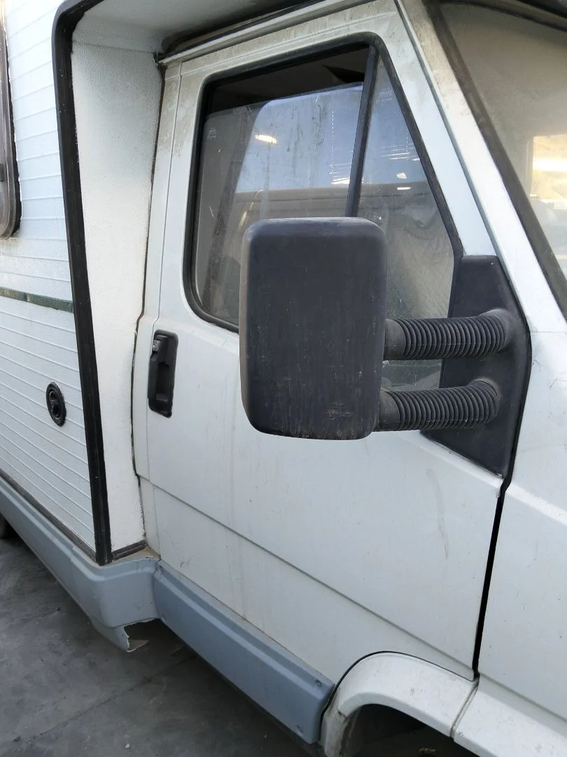 Foto de PUERTA DELANTERA DERECHA FIAT DUCATO I BUS