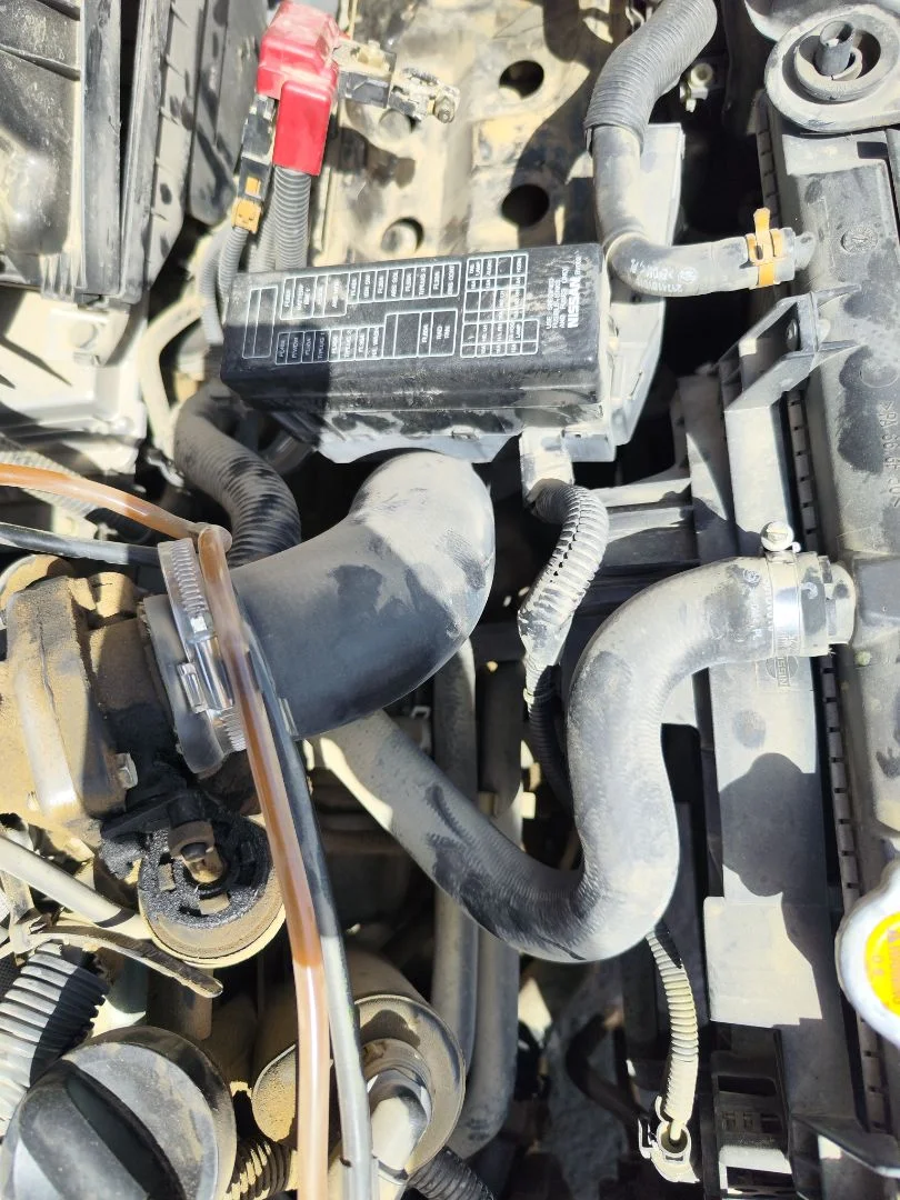 Foto de MANGUERAS INTERCOOLER NISSAN PRIMERA BERLINA (P12) 1.9 16V Turbodiesel CAT (120 CV / 88 KW)