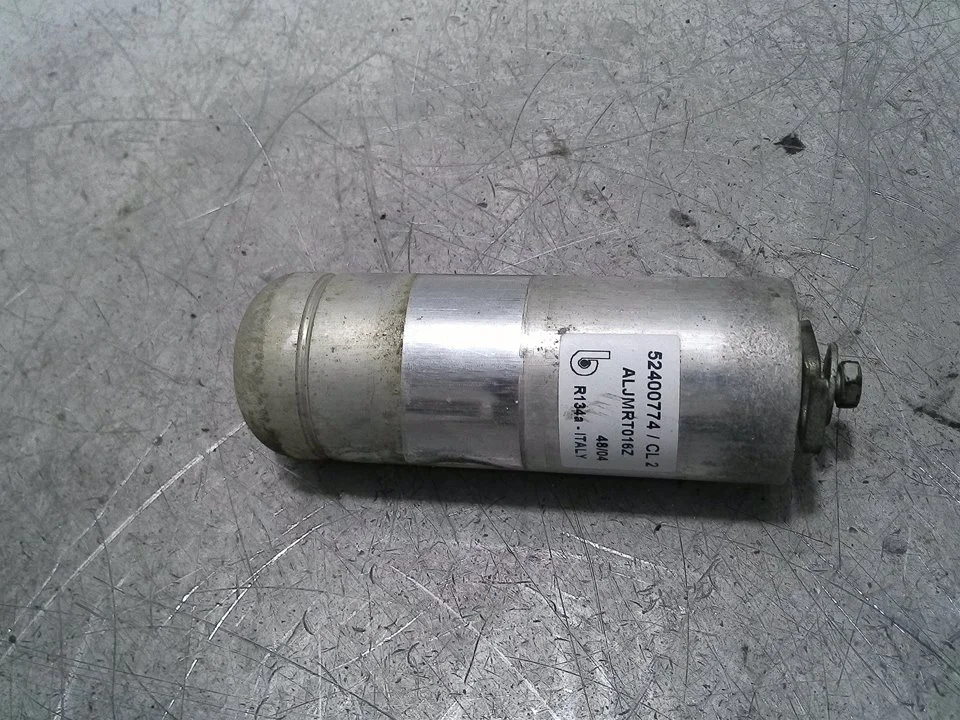 Foto de FILTRO SECANTE AIRE ACONDICIONADO OPEL MERIVA 1.7 16V DTI CAT (Y 17 DT / LR6) (75 CV / 55 KW) referencia 52400774