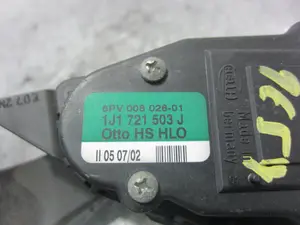 Foto de POTENCIOMETRO PEDAL VOLKSWAGEN GOLF IV BERLINA (1J1)(10.1997) 1.6 16V (105 CV / 77 KW) referencia 1J1721503J foto 6