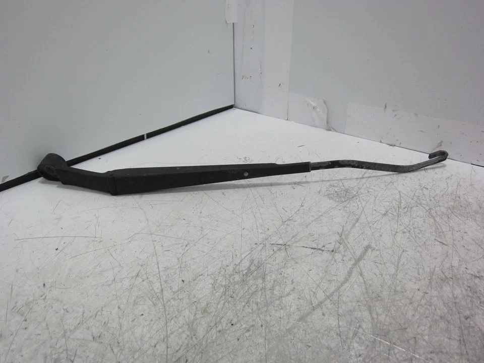Foto de BRAZO LIMPIA DELANTERO DERECHO HYUNDAI GETZ (TB) referencia 9651L