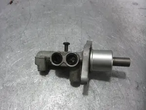 Foto de BOMBA FRENO MINI MINI (R50,R53) 1.6 16V CAT (116 CV / 85 KW) referencia 033508 foto 1