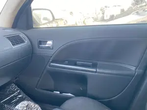 Foto de GUARNECIDO PUERTA DELANTERA DERECHA FORD MONDEO BERLINA (GE)