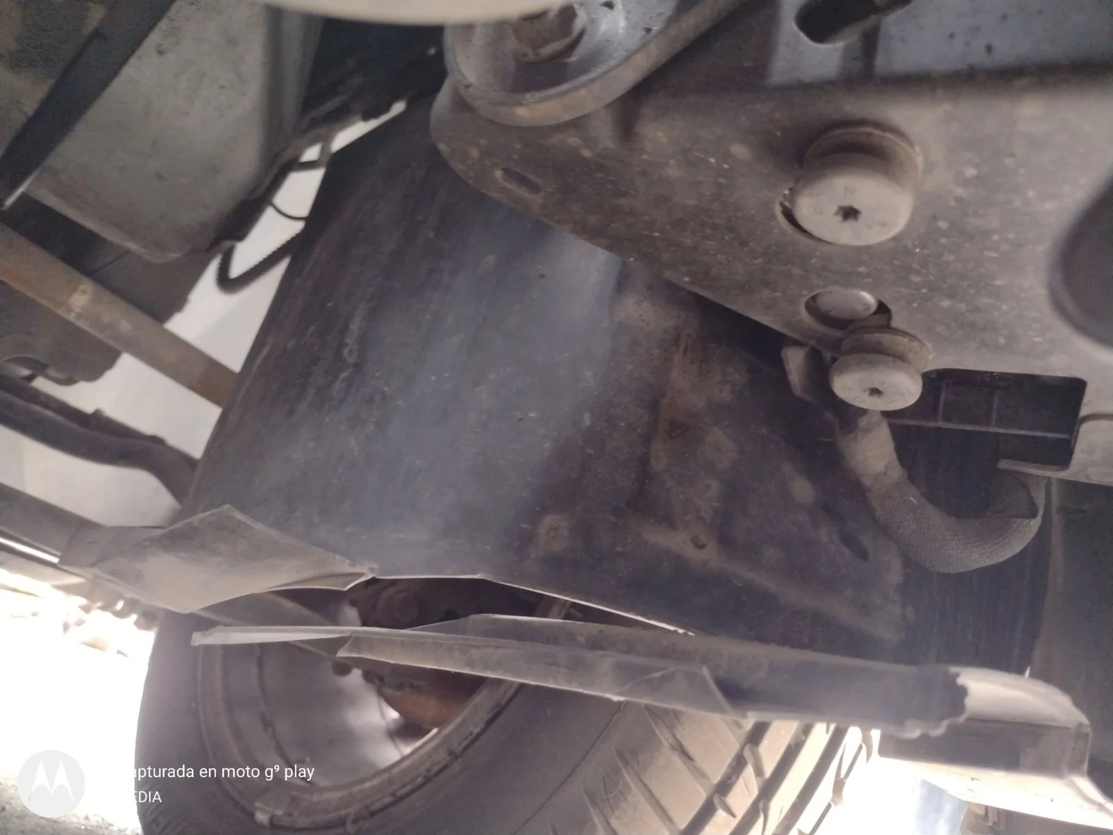 Foto de PINZA DE FRENO DELANTERA IZQUIERDA CITROEN C3 1.4 HDi (68 CV / 50 KW) referencia 4401E0