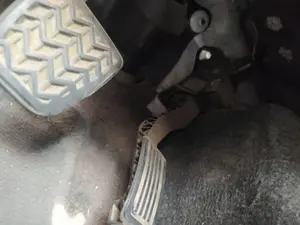 Foto de PEDAL ACELERADOR TOYOTA YARIS (KSP9/SCP9/NLP9) 1.4 Turbodiesel CAT (90 CV / 66 KW)