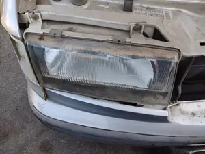 Foto de FARO DERECHO SKODA FELICIA BERLINA (791) 1.3 (68 CV / 50 KW) referencia 4615000 foto 4