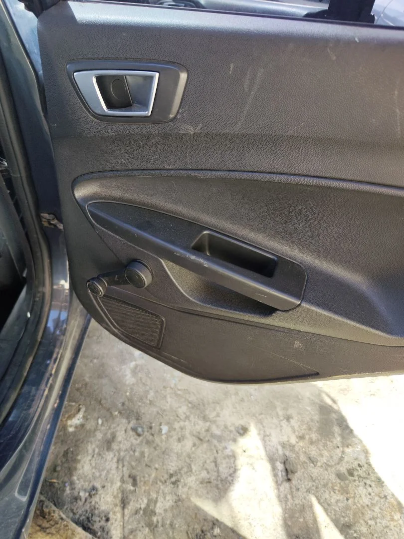 Foto de ELEVALUNAS TRASERO DERECHO FORD FIESTA (CNN) 1.5 TDCi CAT (75 CV / 55 KW) referencia 2041210