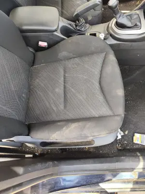 Foto de ASIENTO DELANTERO DERECHO PEUGEOT 308 1.6 16V (120 CV / 88 KW)