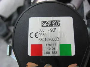 Foto de CINTURON SEGURIDAD TRASERO DERECHO TOYOTA AVENSIS CROSS SPORT (T27) 1.8 16V CAT (147 CV / 108 KW) referencia 630169600D foto 2