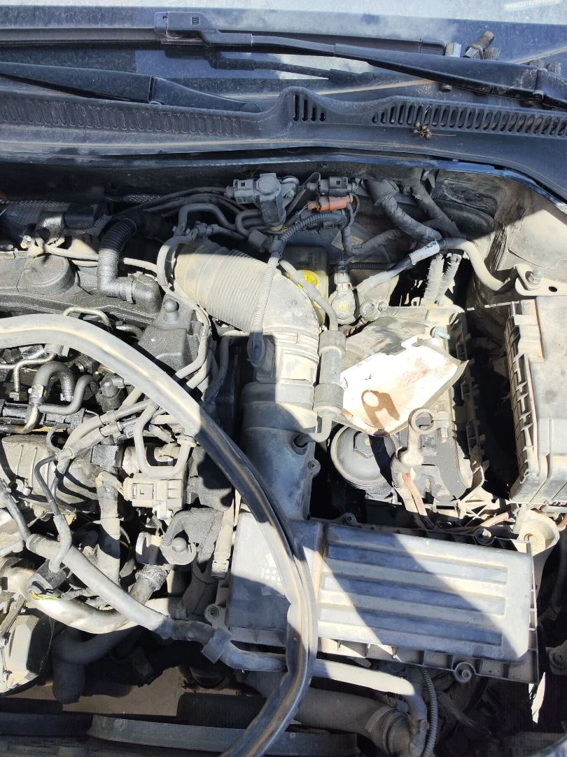 Foto de MOTOR COMPLETO VOLKSWAGEN GOLF VI (5K1)(10.2008) 2.0 TDI (110 CV / 81 KW) referencia CBD