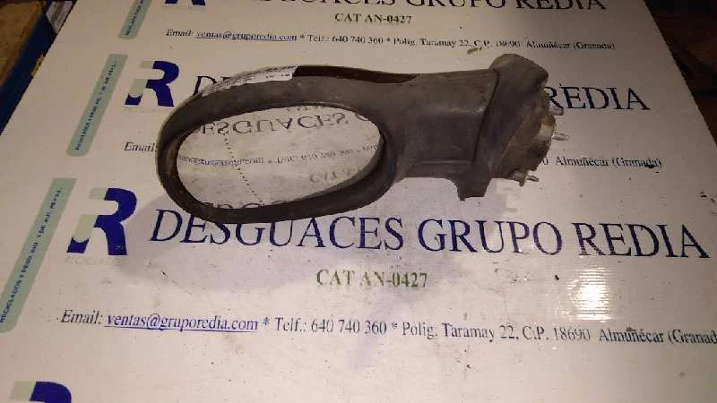 Foto de RETROVISOR IZQUIERDO RENAULT LAGUNA (B56) referencia PP818070F