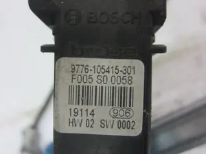 Foto de ELEVALUNAS DELANTERO DERECHO VOLKSWAGEN GOLF IV BERLINA (1J1)(10.1997) 1.6 16V (105 CV / 77 KW) referencia 9776105415301 foto 2