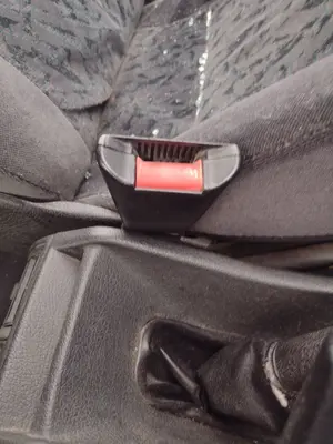 Foto de CINTURON SEGURIDAD DELANTERO IZQUIERDO OPEL ASTRA G BERLINA 1.7 16V DTI CAT (Y 17 DT / LR6) (75 CV / 55 KW) referencia 24461877 foto 2