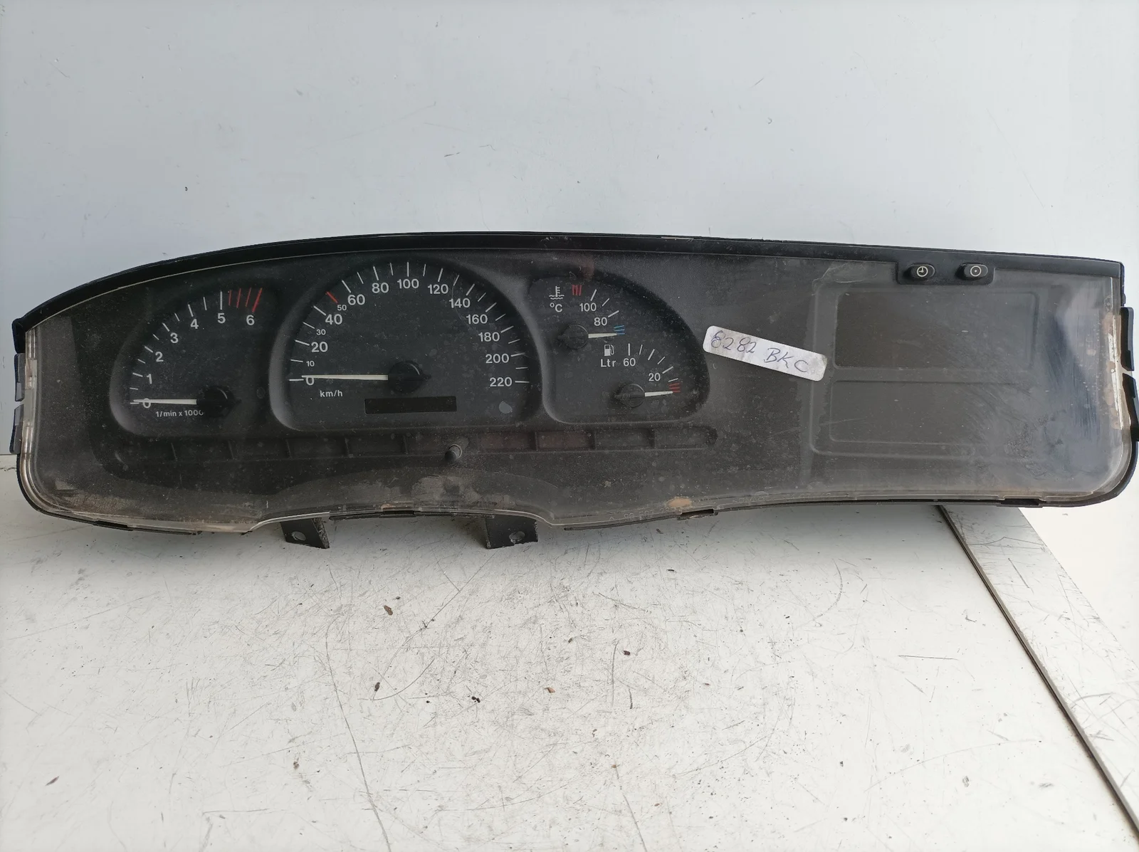 Foto de CUADRO INSTRUMENTOS OPEL VECTRA B BERLINA referencia 87001362
