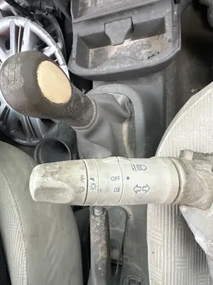 Foto de MANDO LUCES NISSAN MICRA (K12E) 1.2 CAT (65 CV / 48 KW)