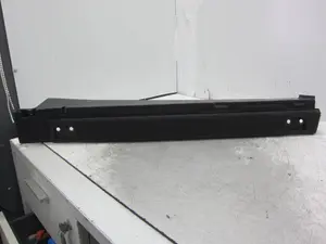 Foto de MOLDURAS TRASERAS PORSCHE MACAN (95BA) referencia 8R0861827