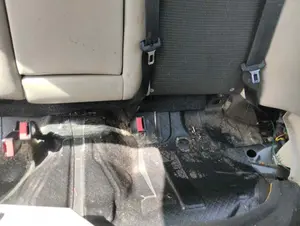 Foto de ENGANCHE CINTURON TRASERO IZQUIERDO SAAB 9-3 BERLINA 1.9 TiD CAT (150 CV / 110 KW)