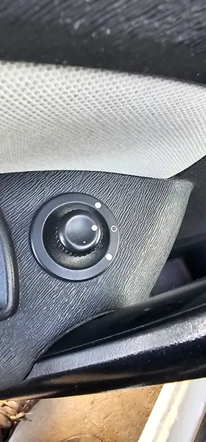 Foto de MANDO RETROVISOR RENAULT KANGOO II (F/KW0) 1.5 dCi Diesel FAP (90 CV / 66 KW)