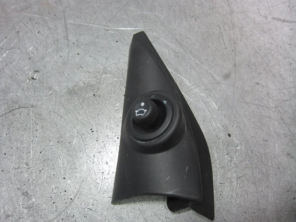 Foto de MANDO RETROVISOR FORD FUSION (CBK) 1.4 16V CAT (80 CV / 59 KW) referencia 93BG17B676BB
