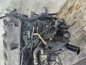 Foto de DESPIECE MOTOR BMW SERIE X5 (E53) 3.0 Turbodiesel CAT (218 CV / 160 KW) referencia M57TU foto 5