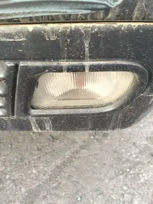 Foto de FARO ANTINIEBLA IZQUIERDO MERCEDES-BENZ CLASE E (BM 210) BERLINA 3.0 Diesel CAT (136 CV / 100 KW) referencia A2108200156