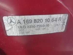 Foto de PILOTO TRASERO DERECHO MERCEDES-BENZ CLASE A (BM 169) 2.0 CDI CAT (82 CV / 60 KW) referencia A1698202964 foto 2