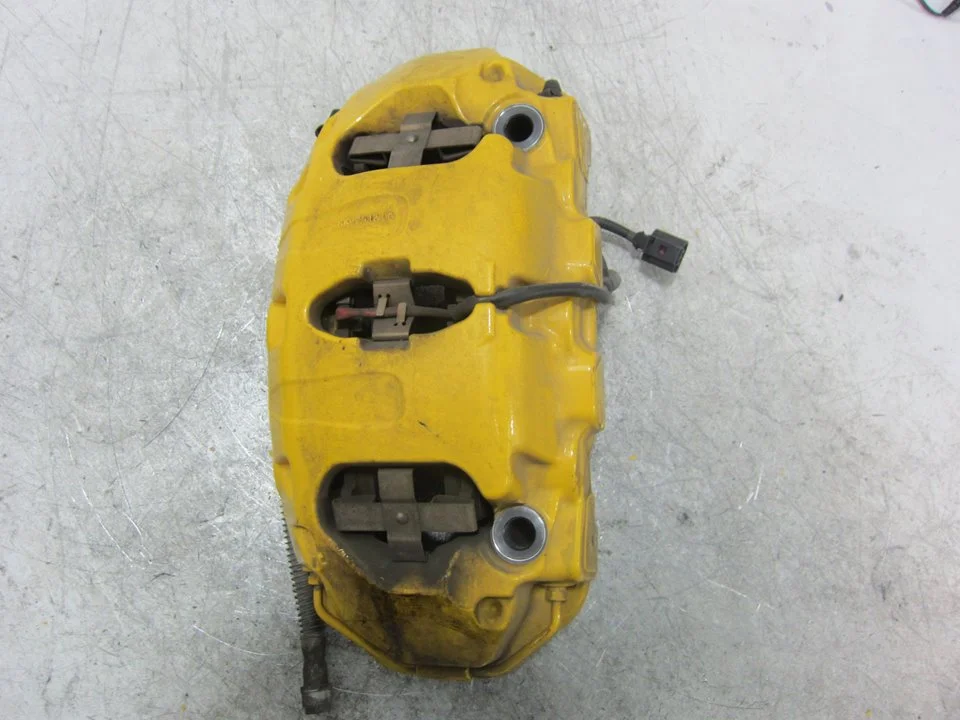 Foto de PINZA DE FRENO DELANTERA DERECHA PORSCHE PANAMERA (TIPO 970) referencia 7PP615123C