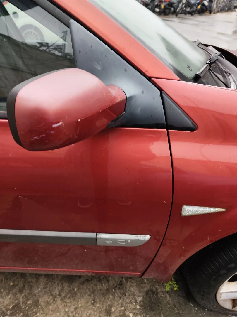 Foto de RETROVISOR DERECHO RENAULT MEGANE II BERLINA 5P 1.5 dCi Diesel (106 CV / 78 KW)