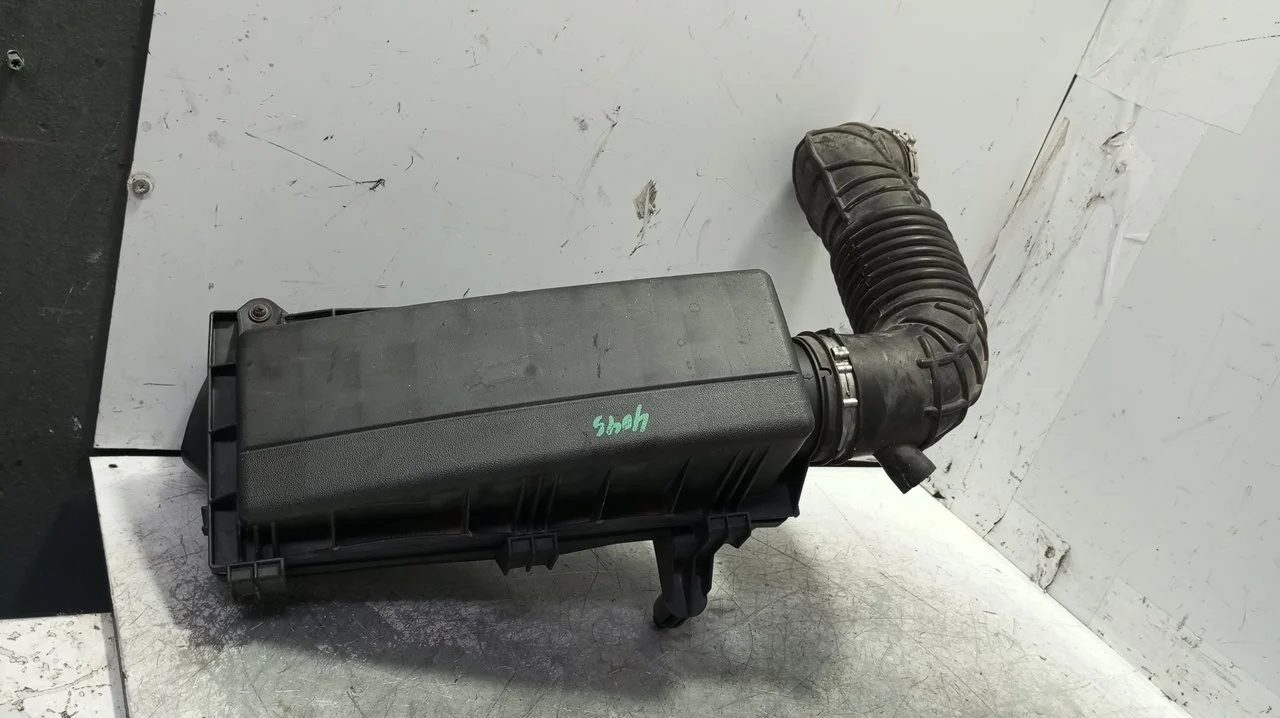 Foto de CAJA FILTRO AIRE FORD MONDEO BERLINA (GE) 2.0 TDCi TD CAT (116 CV / 85 KW) referencia 1S7F9600AF