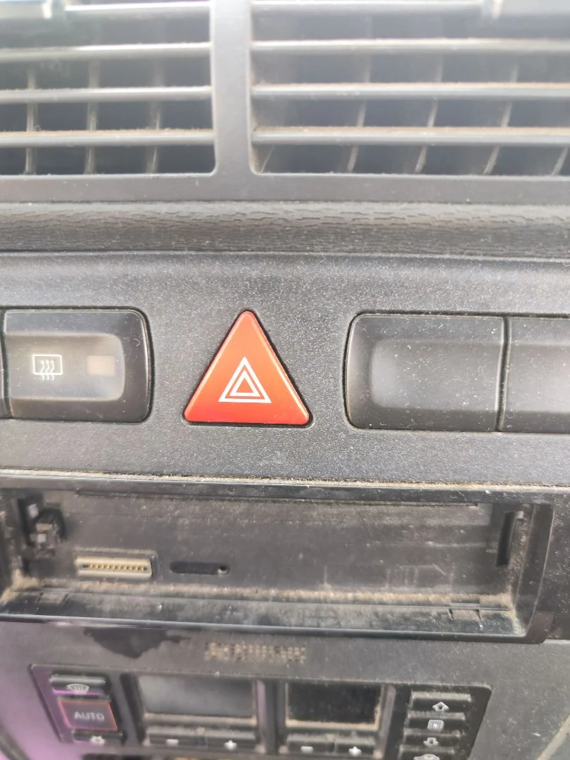 Foto de WARNING AUDI A3 (8L) 1.9 TDI (110 CV / 81 KW)