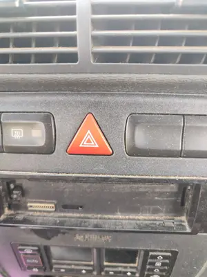 Foto de WARNING AUDI A3 (8L) 1.9 TDI (110 CV / 81 KW)