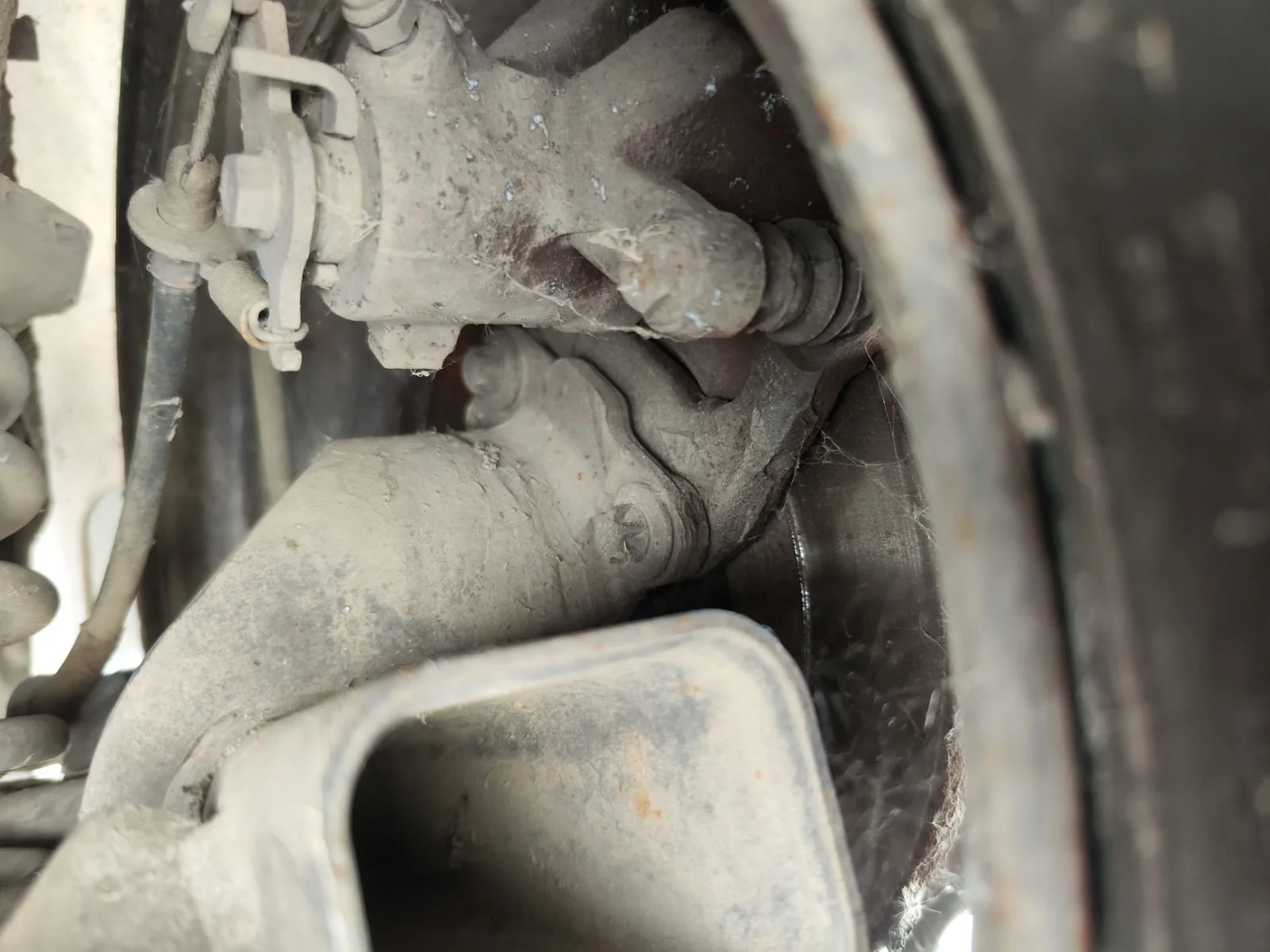 Foto de PINZA DE FRENO TRASERA DERECHA RENAULT SCENIC II 1.5 dCi Diesel (101 CV / 74 KW) referencia 7701208257