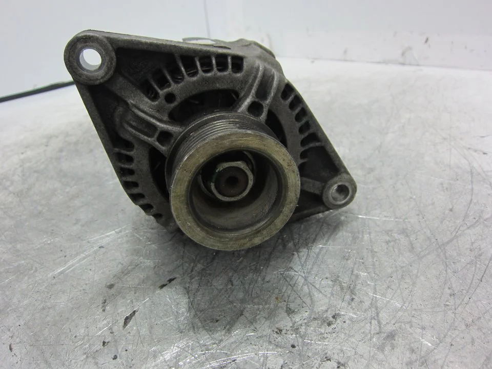 Foto de ALTERNADOR FIAT BRAVA (182) 1.4 12V CAT (80 CV / 59 KW) referencia 63321640