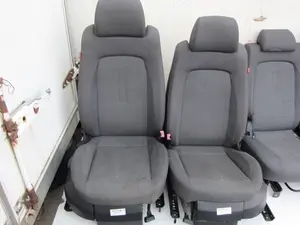 Foto de JUEGO ASIENTOS COMPLETO SEAT ALTEA XL (5P5) 1.9 TDI (105 CV / 77 KW) referencia 1K4881105KK foto 9