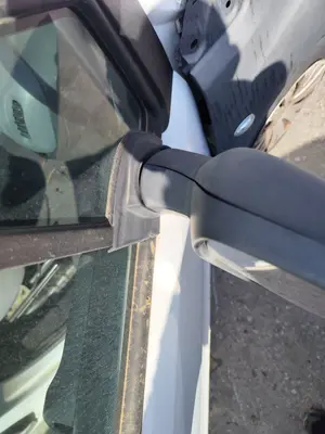 Foto de RETROVISOR DERECHO CITROEN BERLINGO FURGÓN 1.6 16V HDi FAP (75 CV / 55 KW) foto 3