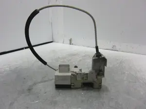 Foto de CERRADURA PUERTA DELANTERA IZQUIERDA PEUGEOT 307 BREAK / SW (S1)(04.2002) 2.0 HDi FAP CAT (107 CV / 79 KW) referencia 8914C3